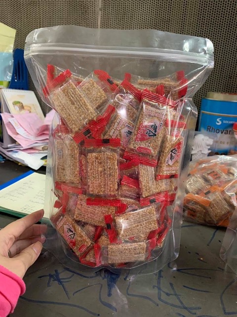 Kẹo Mè mỏng NAM HOÀ 500gr -date luôn mới