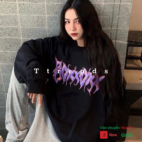 Áo sweater in hình tia sét sắc màu form rộng 2 màu đen trắng siêu hot AK15