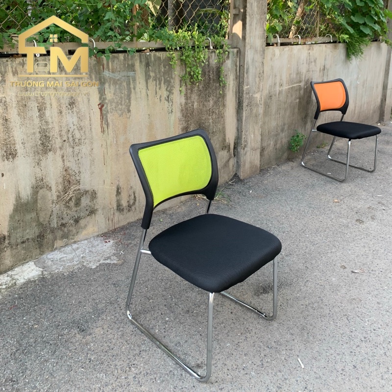 Ghế chân quỳ văn phòng làm việc không tay phong cách hiện đại Trường Mai Sài Gòn