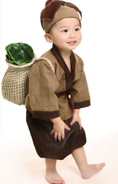 Set cổ trang cho bé