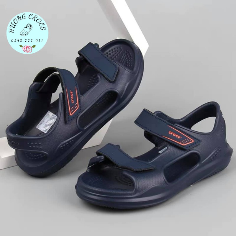 Sandal Swiftwater Cross trẻ em màu xanh navy, sandal nhựa đi mưa, chống trơn trượt cho bé