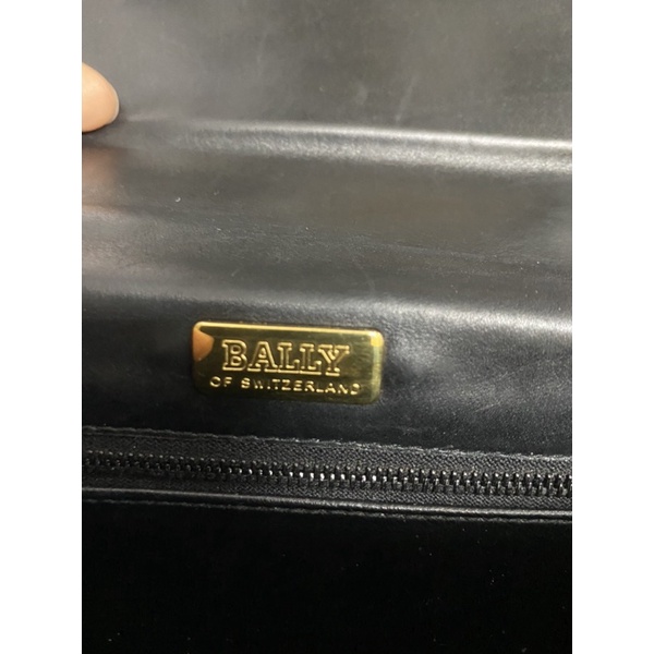 Túi đeo chéo hiệu Bally Thuỵ Sĩ - used bags