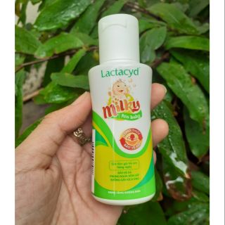 Sữa tắm gội trẻ em Lactacyd Milky (chai nhỏ 60ml)