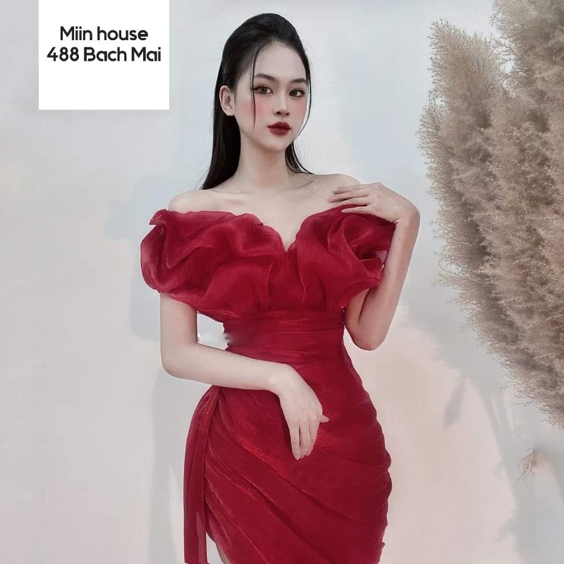 Váy trễ vai body vạt