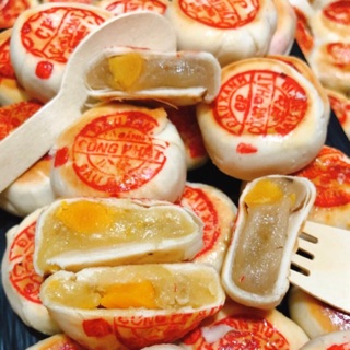 10 BÁNH PÍA MI NI ( 5 đậu, 5 khoai môn )