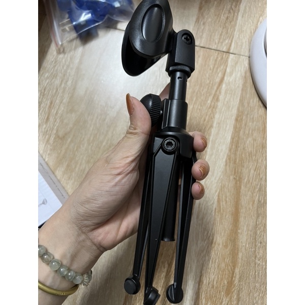 Chân micro để bàn xịn ( chân hợp kim gang không phải nhựa)
