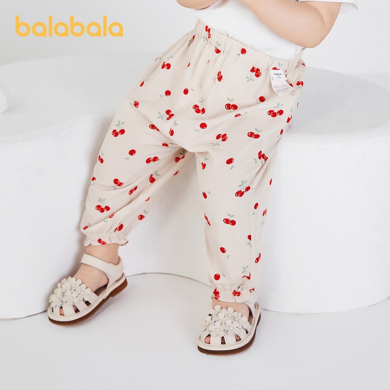 (0-3 tuổi) Quần mặc nhà bé gái hoạ tiết hoa quả hãng BALABALA 200221108004