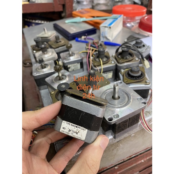 Động cơ bước size 42 17HS4401