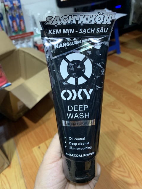 ( Mẫu Mới ) sữa rửa mặt Oxy sẵn 4 mầu như hình