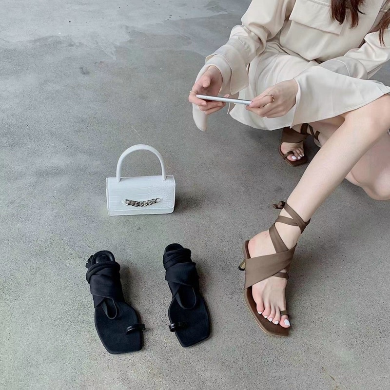Sorami.Shoes | Giày xăng đan cao gót buột dây phong cách Hàn Quốc.