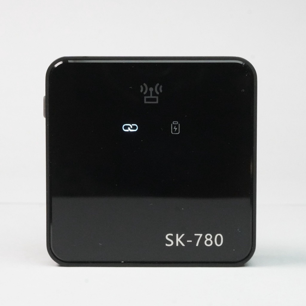 Micro cài áo Wireless SK780 - Mic thu âm không dây kết hợp Sound Card - Lấy nhạc qua bluetooth 5.0 - Có echo hát lives