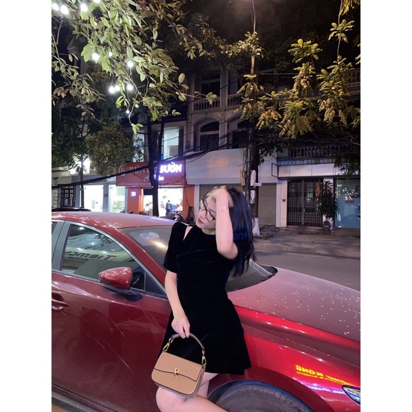 Váy nhung khoét vai tay phồng lên dáng chuẩn hàng loại 1 | BigBuy360 - bigbuy360.vn