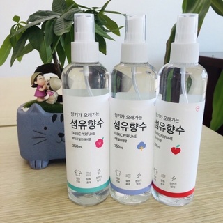 Xịt thơm quần áo fabric perfume hàn quốc 250ml