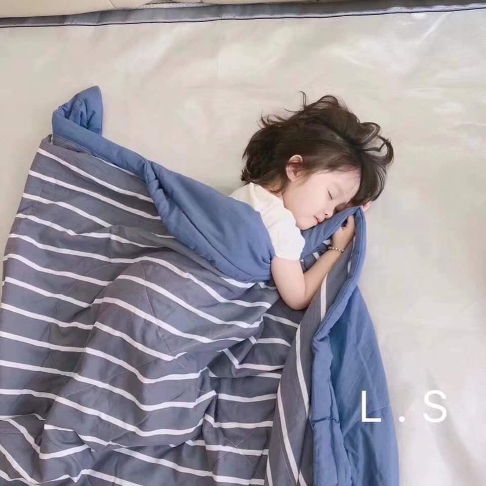CHĂN MUJI KẺ SỌC MẪU MỚI  2019  ( SẴN KHO )