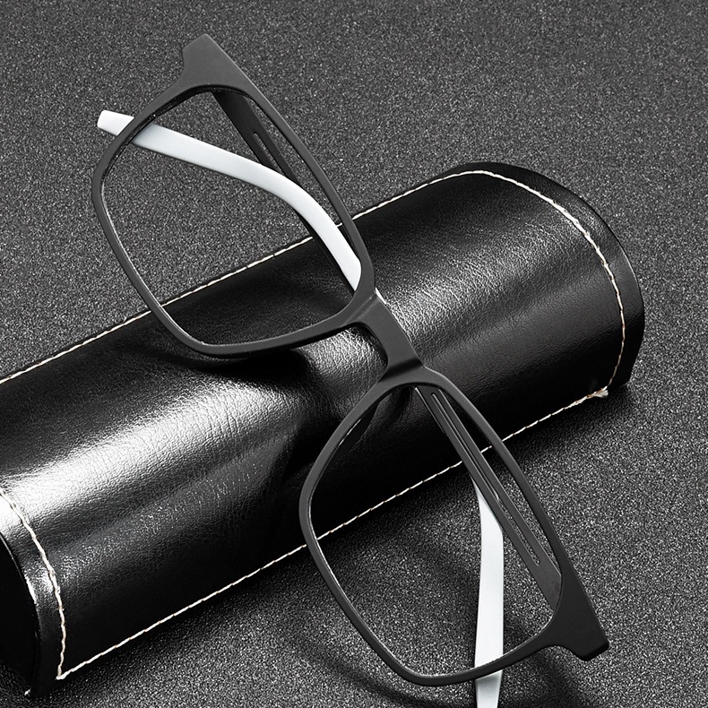 Kính Mát HEVIA Gọng Cao Su Titan Siêu Nhẹ PT004 Thoải Mái Cho Nam Và Nữ