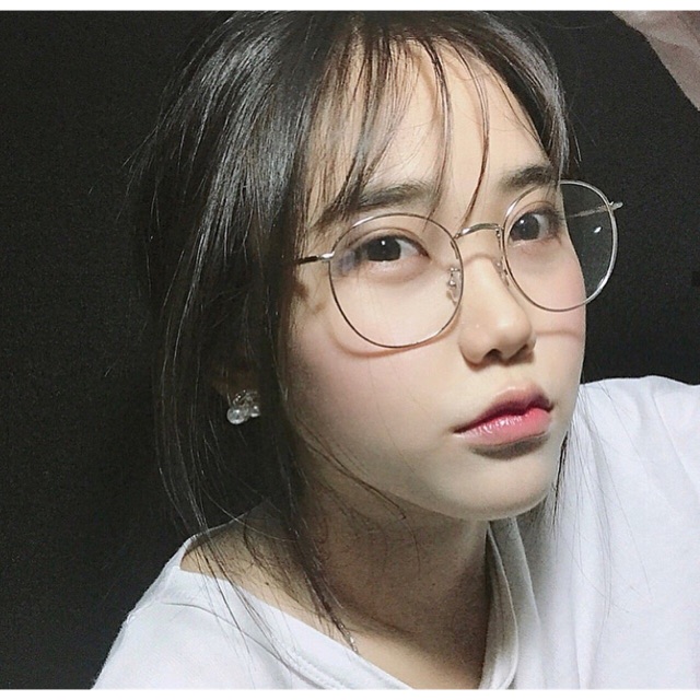 Kính gọng tăm siêu hot👝👒⛑👘👒👘👕👕