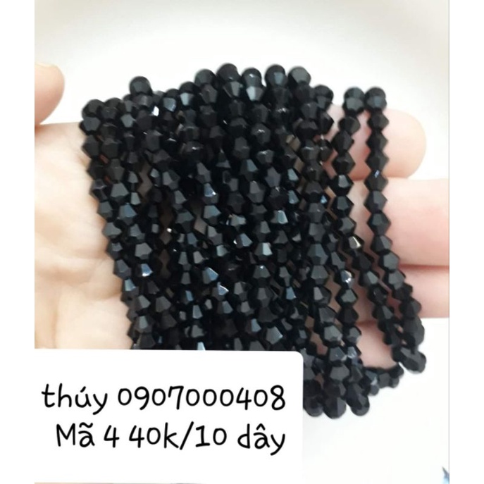 Hạt pha lê kết áo