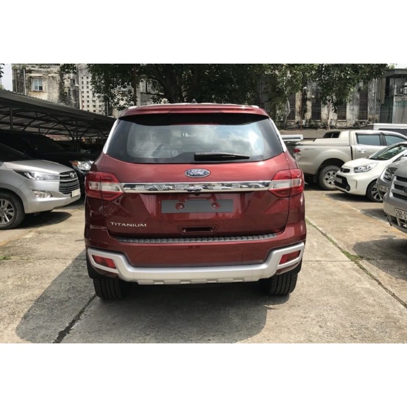 Chữ TITANIUM dành cho ford everest, ecosport, ranger focus