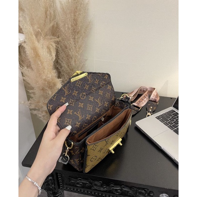 Túi #lv cặp kẹp nách dây bảng kèm móc phụ kiện