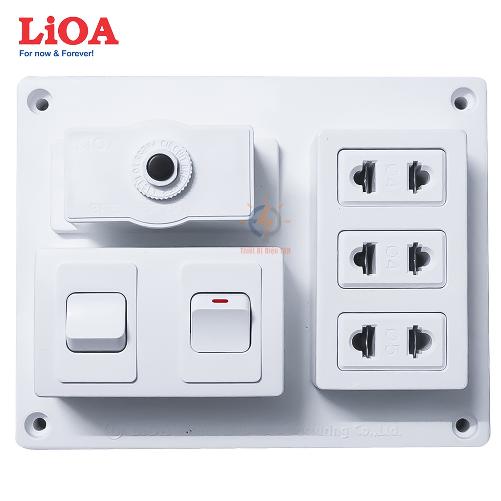 Bảng điện nổi, táp lô điện, 15A, 3 ổ cắm,  2 công tắc, LIOA, B-CB15A2C