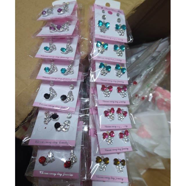 Set 3 đôi hoa bông tai phong cách hàn quốc - Siêu rẻ