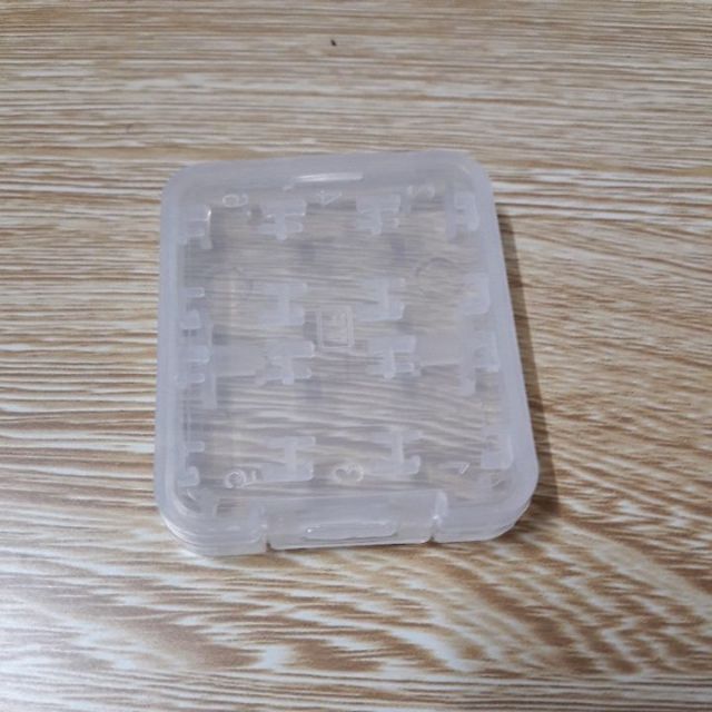 Hộp đựng thẻ nhớ SD và Micro SD