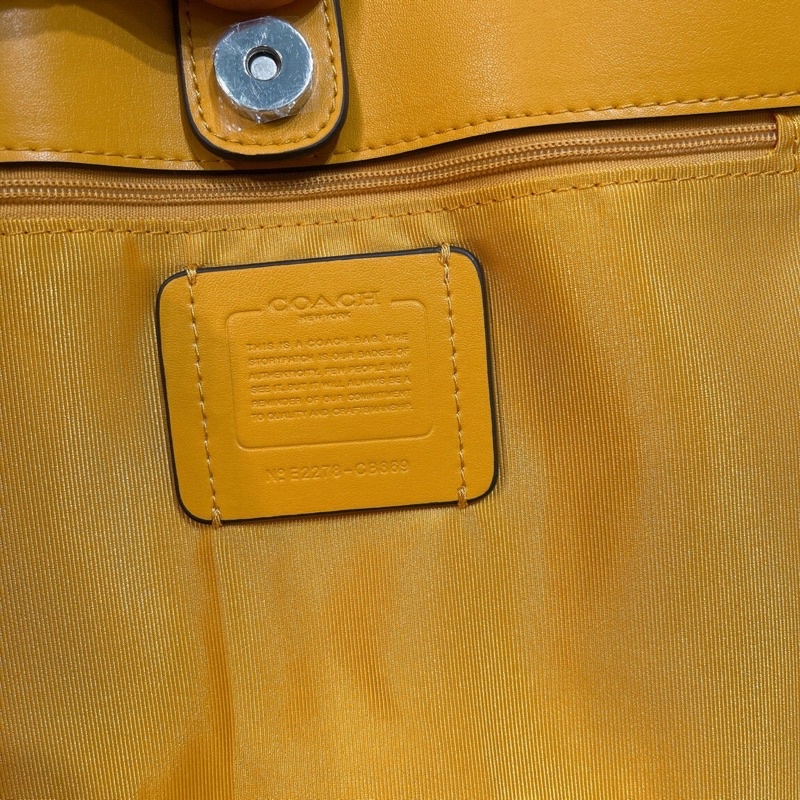 TÚI COACH TOTE CITY CB869