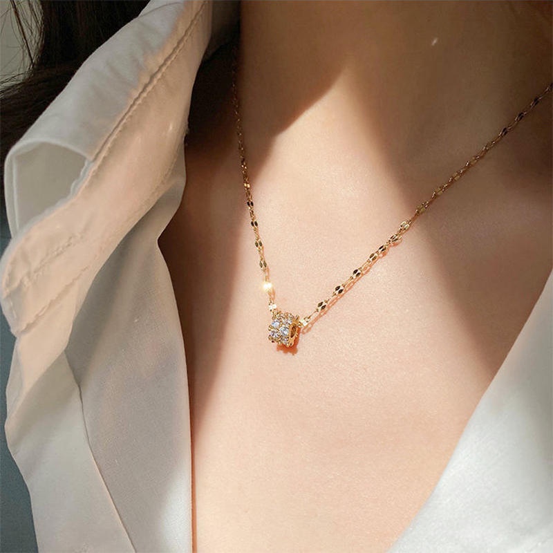 Dây chuyền titan nữ đính đá pha lê lấp lánh thiết kế thời trang trẻ trung phong cách ins hàn quốc