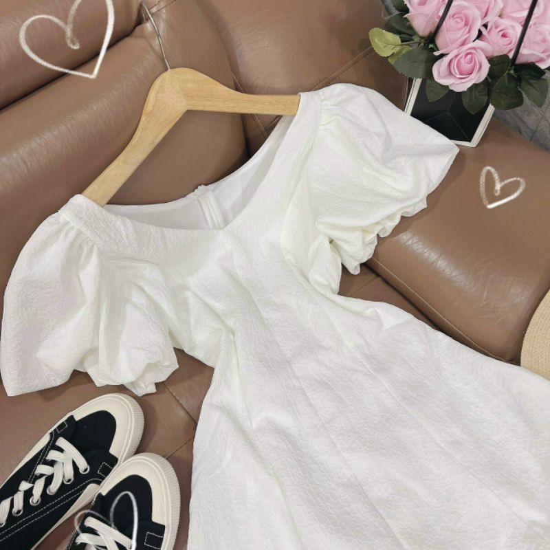 ĐẦM TRẮNG CỔ TIM TAY PHỒNG mã 1604