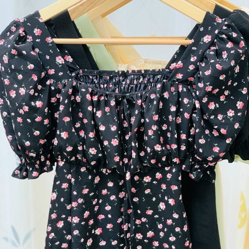 Đầm hoa nhí xẻ tà cổ vuông tay ngắn Freesize nhà Hidu - XTCV Dress