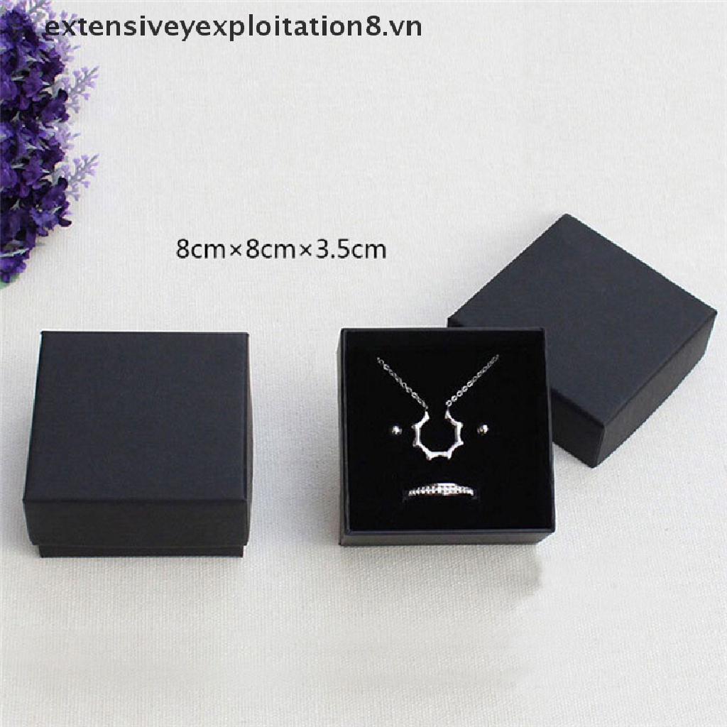 Hộp Đựng Trang Sức Bằng Giấy Đen Sang Trọng