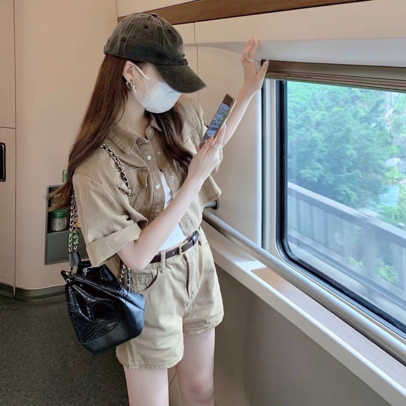 Set Kaki 3 Món Quảng Châu, Áo crotop mix quần short Kaki kèm áo 2 dây (loại 1)