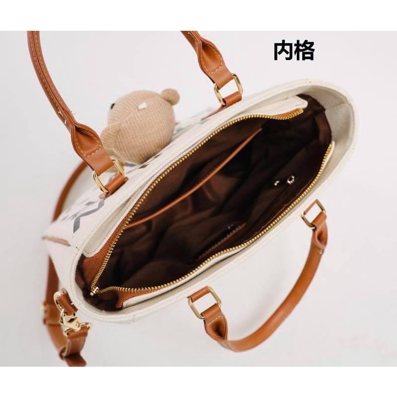 Túi TTWN BEAR CÓ GẤU TRƯỚC TÚI