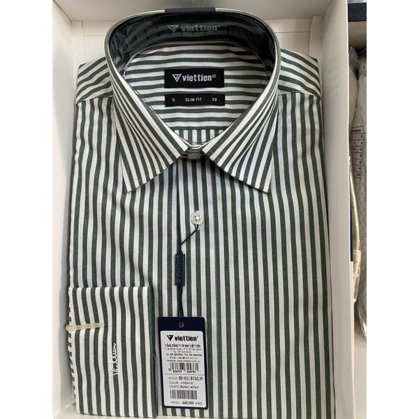Áo slimfit dài tay không  túi việt tiến giá 445k giảm còn 199k