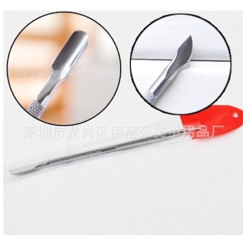 Đẩy da chết nail