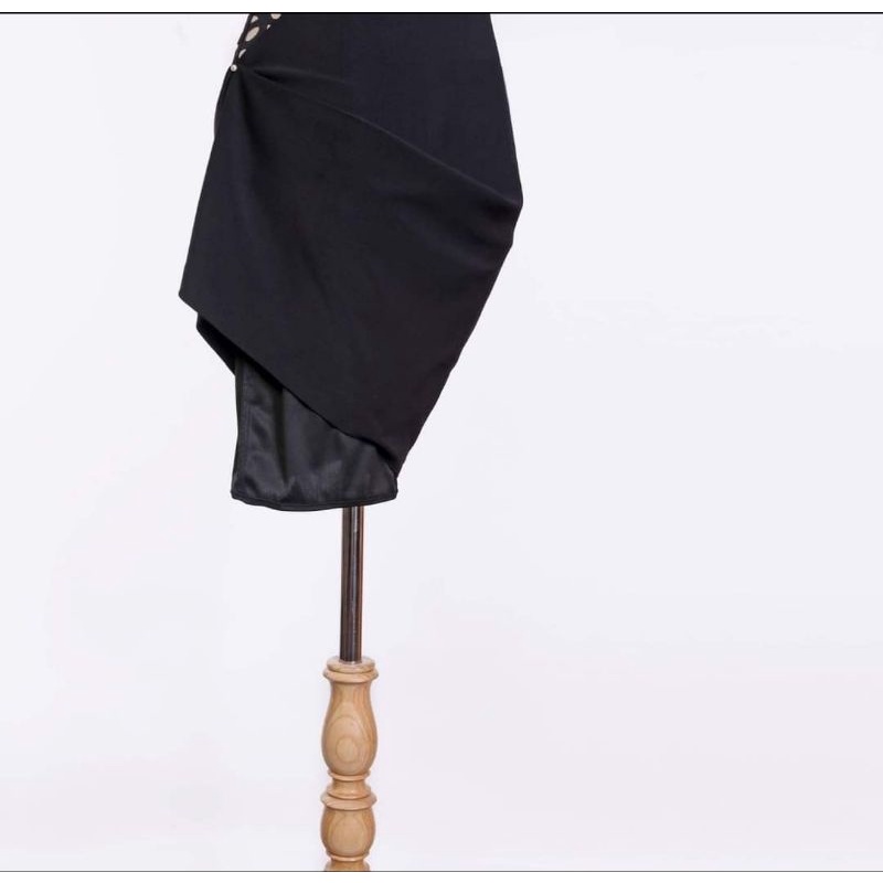 Đầm INC lazer-cut