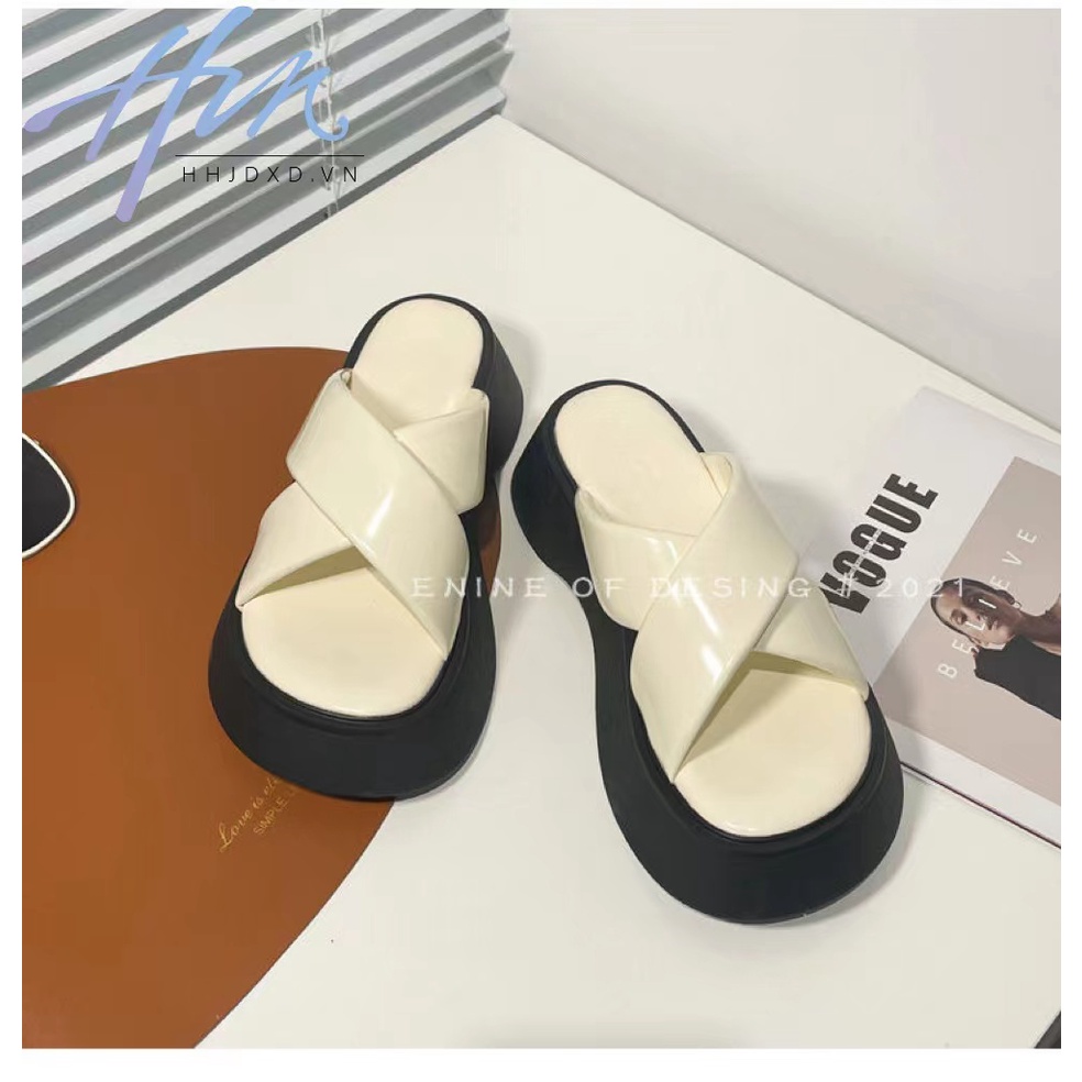 Dép nữ quai chéo đế dày thời trang mùa hè 2022