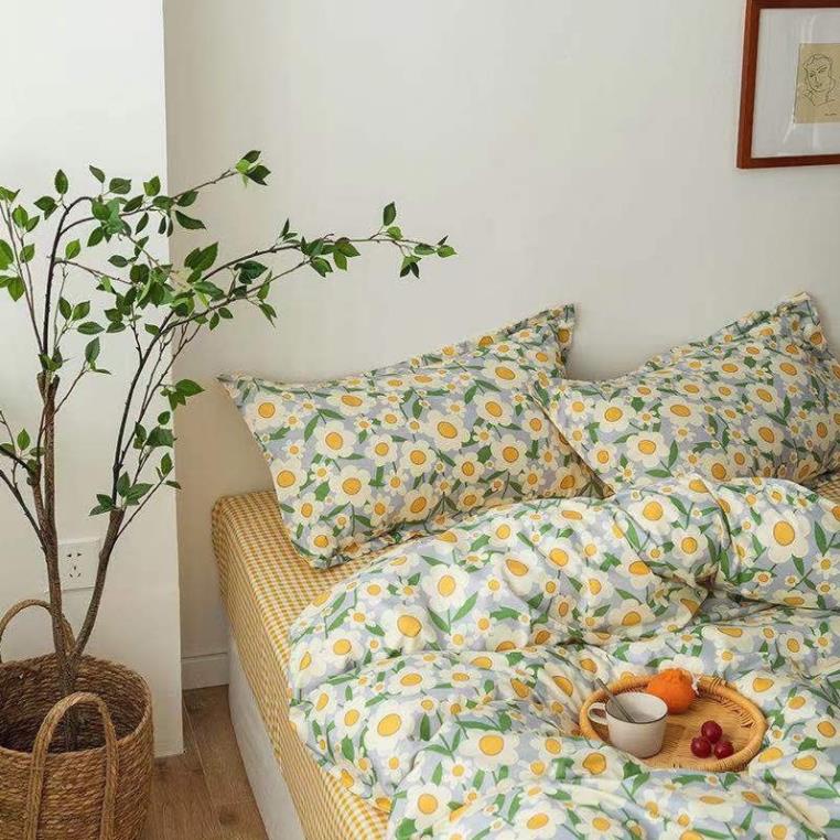 Trọn Bộ 4 Món Thương Hiệu 🌸EVILY🌸 Chăn Ga Gối Mền Cotton Poly-Mẫu HOA TRẮNG NHỊ VÀNG Siêu Xinh