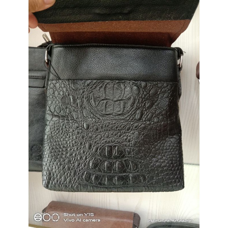 Túi đeo chéo nam da cá sấu