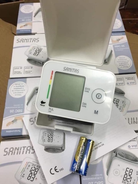 Máy đo huyết áp đeo cổ tay Sanitas SBC 26