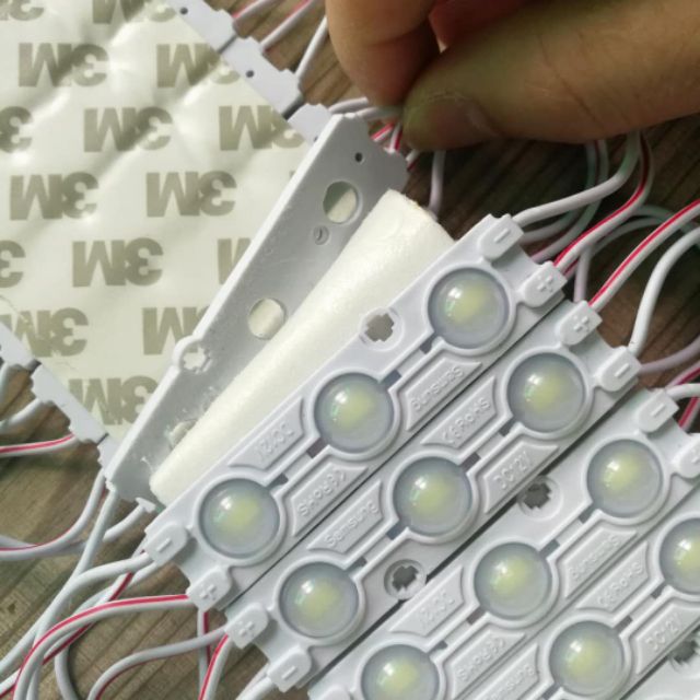 Led hắt 3 bóng cầu lồi 6011 6113 siêu sáng