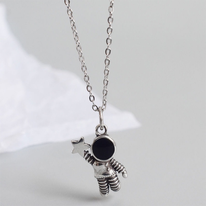 Vòng cổ Nam Châm Mặt Hình Phi Hành Gia Thời Trang Cho Cặp Đôi