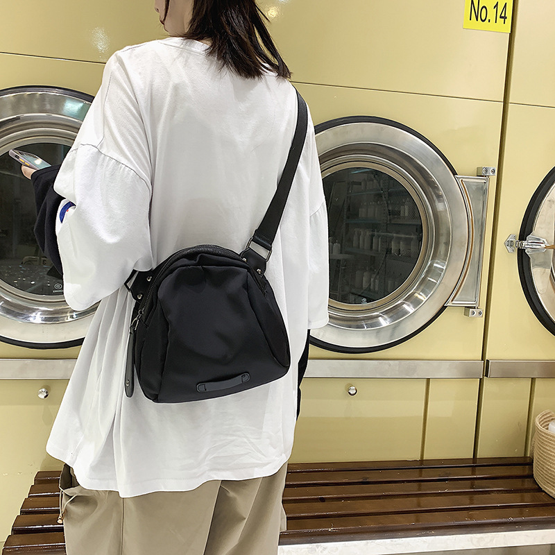 Túi Đeo Chéo Thời Trang Hàn Quốc Cho Nam