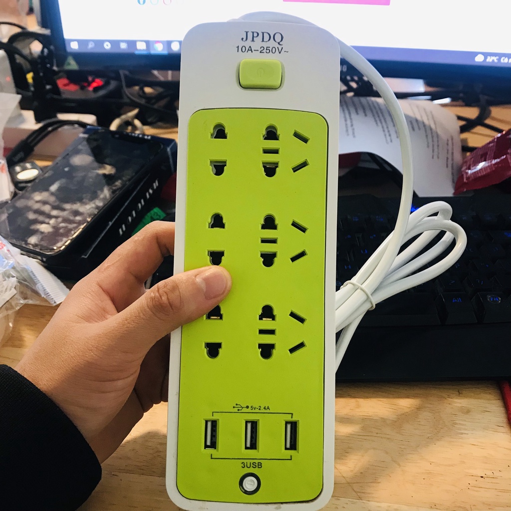 Ổ Cắm Điện Đa Năng Chống Giật Có 3 Cổng USB – Sạc Điện Thoại Trực Tiếp – Tiết Kiệm Điện Hãng Amalife