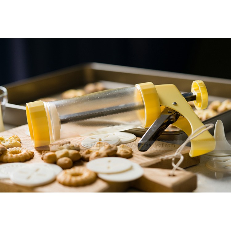 Dụng Cụ Làm Bánh Quy (Cookies Press) 6 Đầu Phun - 16 Mặt Breadleaf