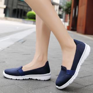 Giày sneaker thể thao dùng chạy bộ phong cách thời trang 2020