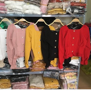 Áo tiểu thư thắt eo cổ vuông đính khuy cúc
