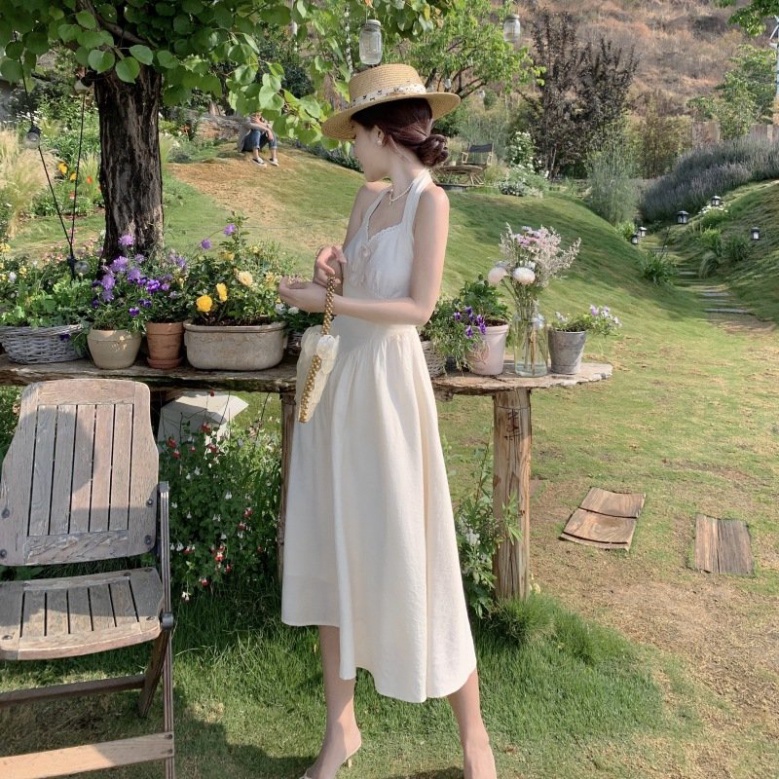 Váy đi biển trắng LUHAZO nữ đẹp maxi 2 dây dài rộng bigsize Hàn Quốc vintage cổ vuông babydoll hở lưng 8516 DK7T101