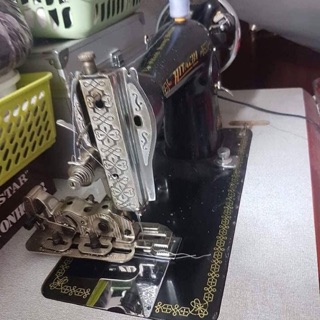 Chân vịt thùa khuy dùng cho máy gia đình con bướm