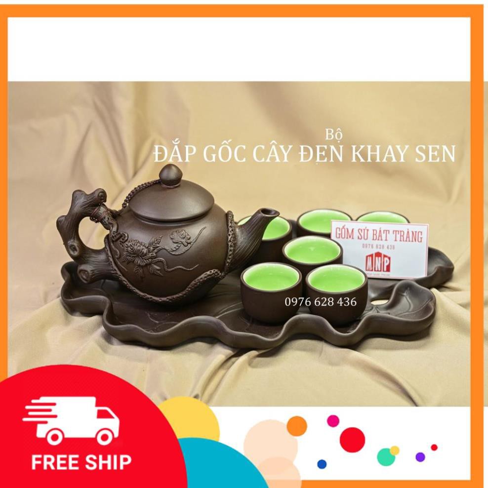 Bộ Ấm trà Tử Sa dung tích 500ml hoạ tiết đắp nổi gốc cây đen khay lá sen 38x25 cm